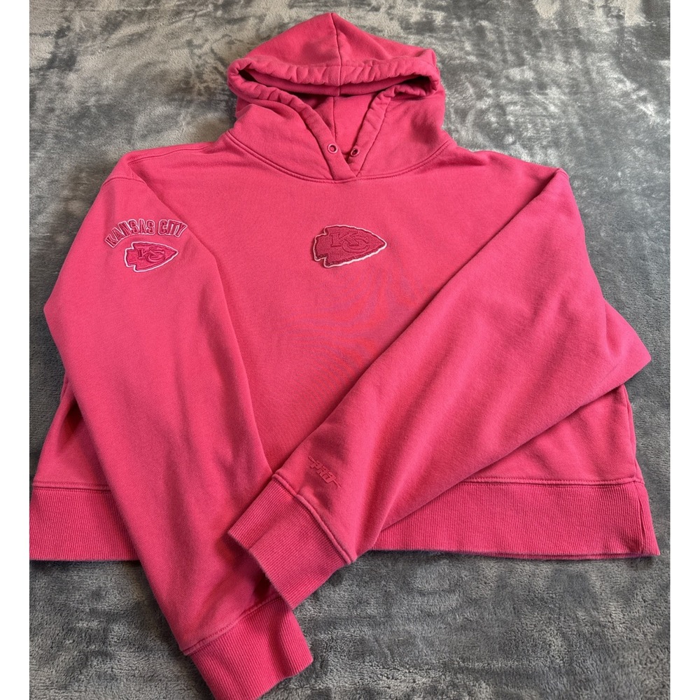 PRO Standard Womens Size L Kansas City Chiefs Pink Cropped Hoodie